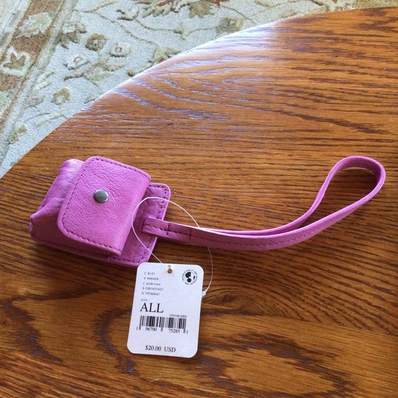 Free People Street Sounds Leather Pod Clip in Party Punch Pink NWT - Picture 4 of 5